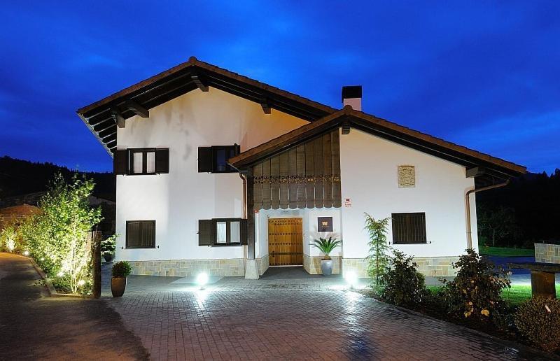 Hotel Aldori Landetxea - Reserva De La Biosfera Urdaibai - Adults Only Muxika Buitenkant foto